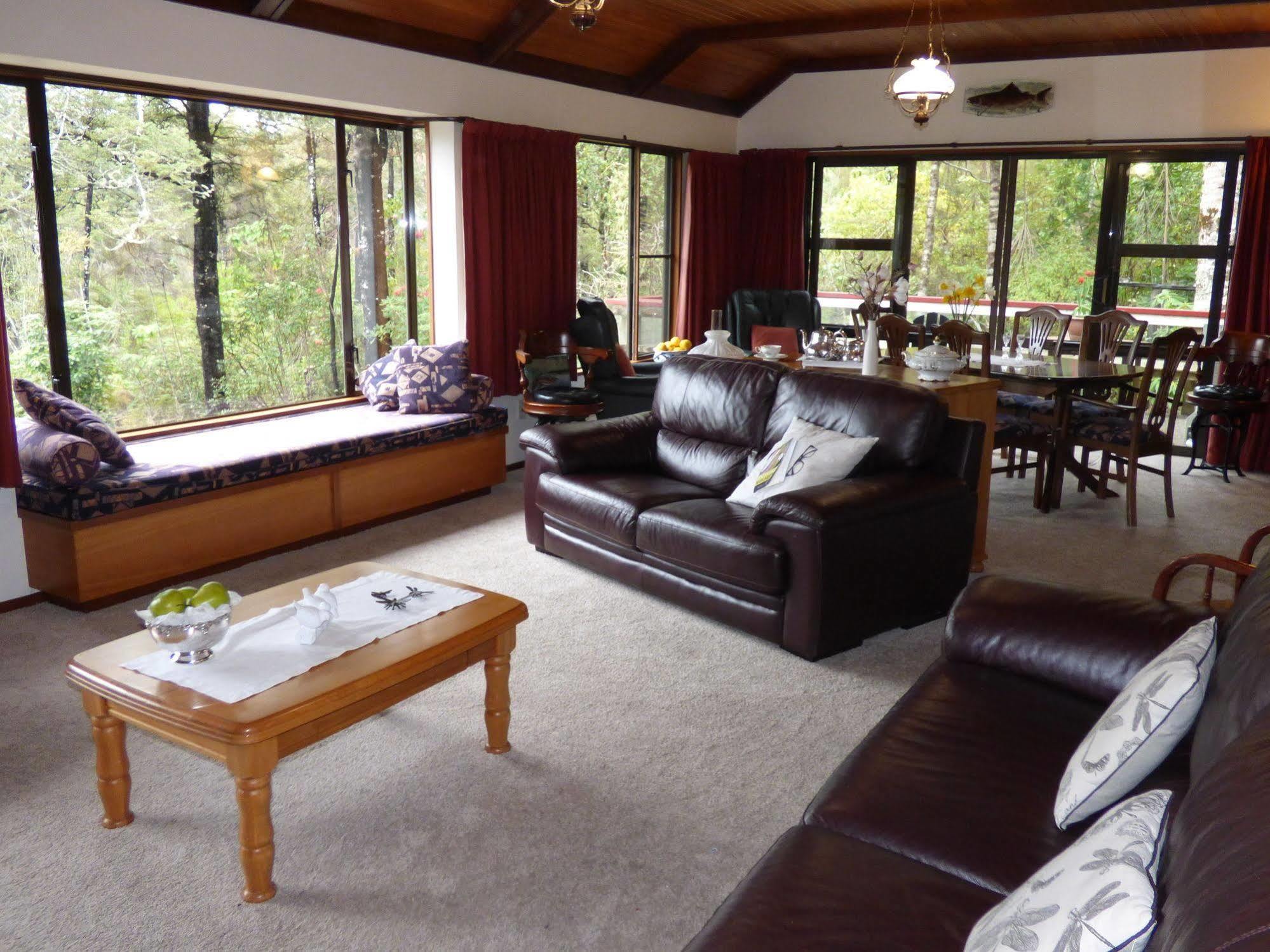 Avarest Bed & Breakfast Saint Arnaud Exteriör bild